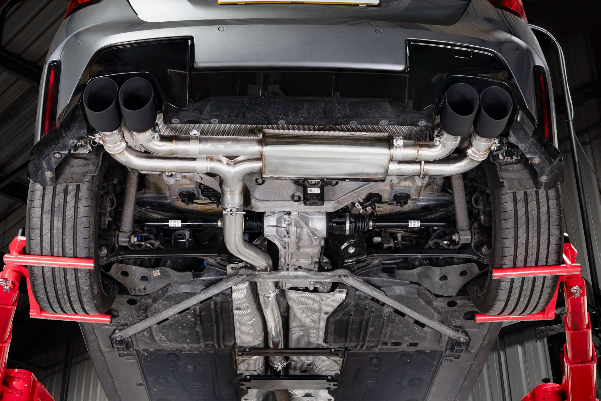 Scorpion BMW F70 M135i (SBMS117C) – billede 3